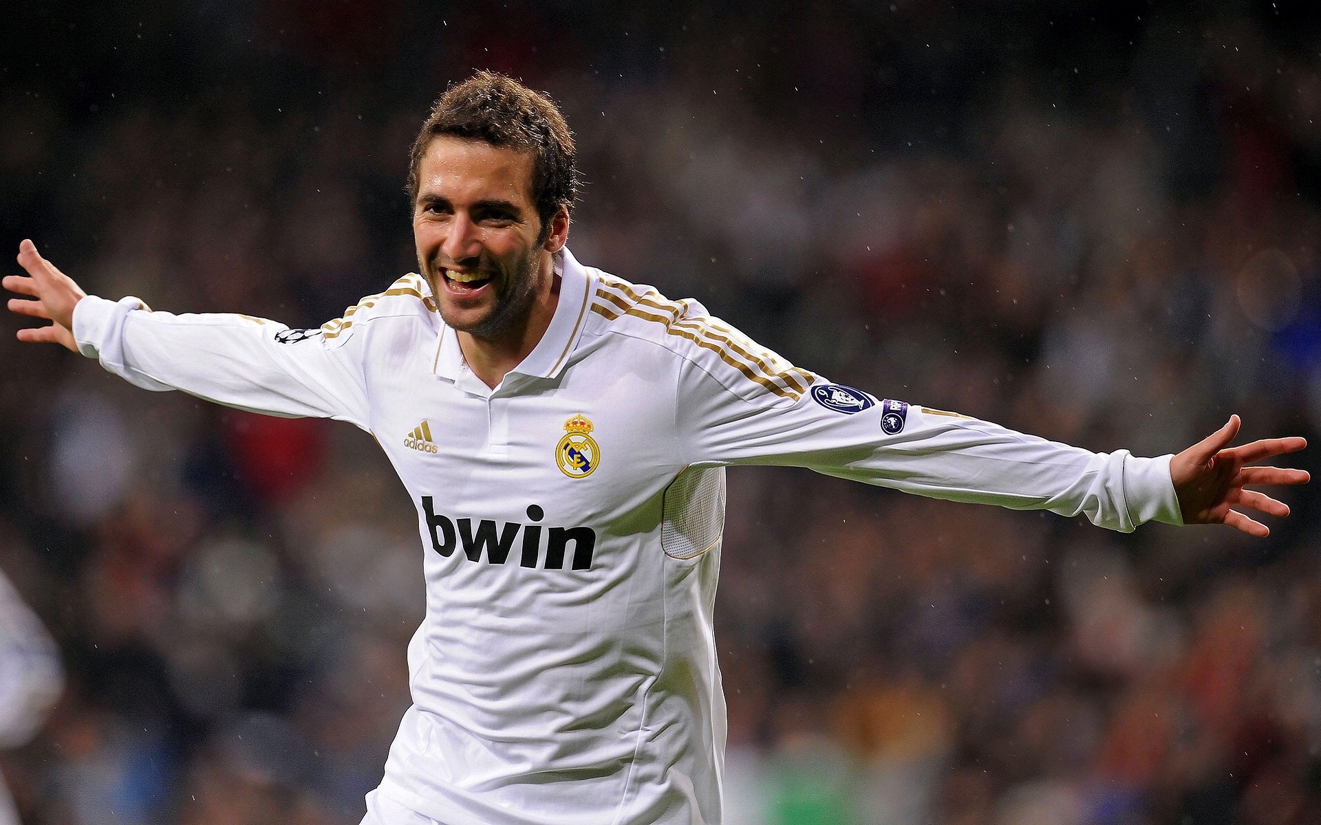 内马尔焦点对战，詹姆斯与30激战独行侠分钟，反败为胜胜负难料！气势如虹延续